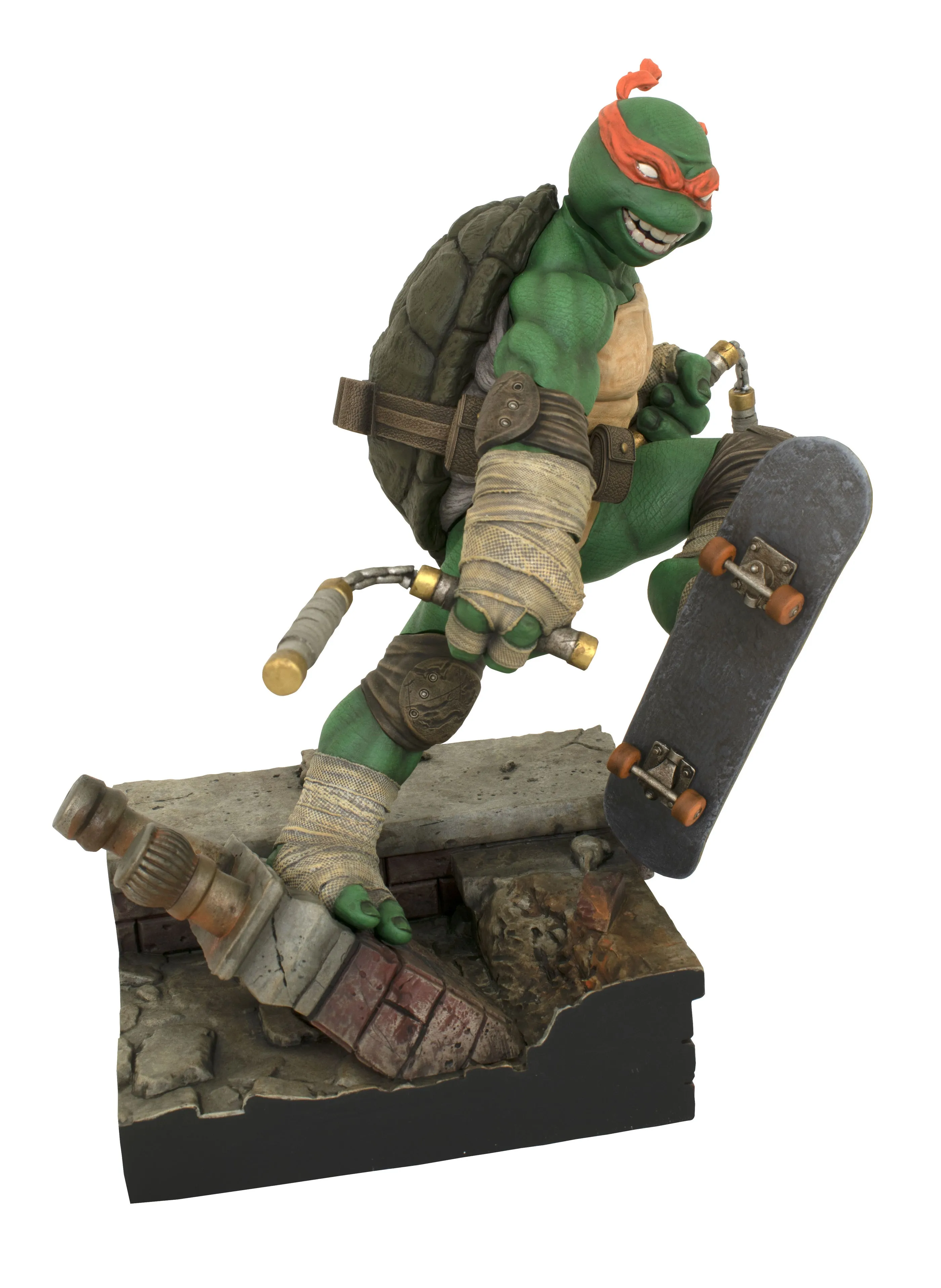 Diamond Select - Teenage Mutant Ninja Turtles - Michelangelo Deluxe PVC Statue (84824) LOW STOCK
