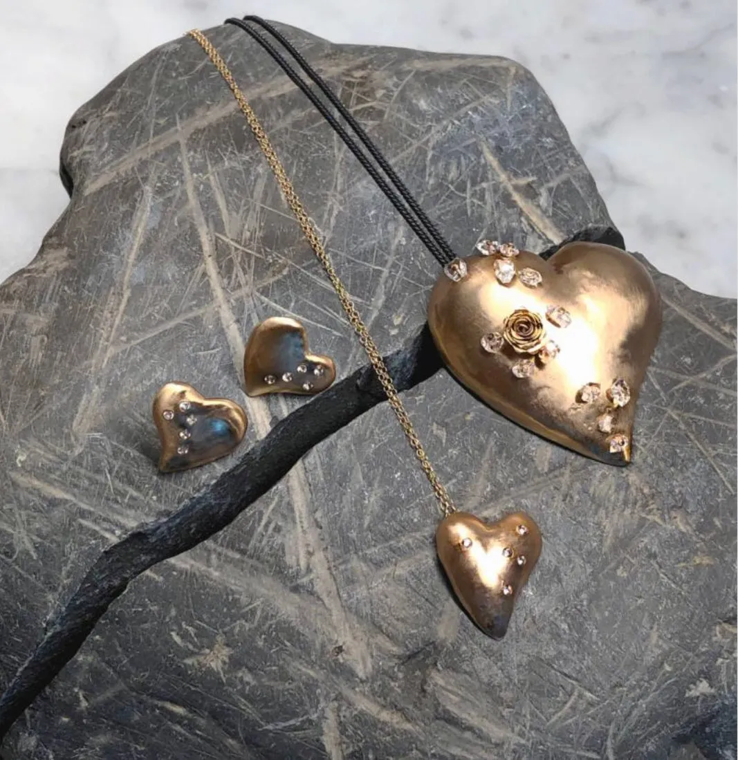 Julie Cohn Small Heart Earrings