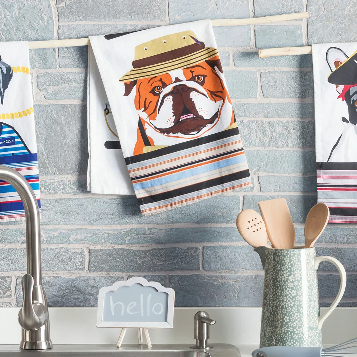 Nauti Dogs Bull Dog Fisherman Towel