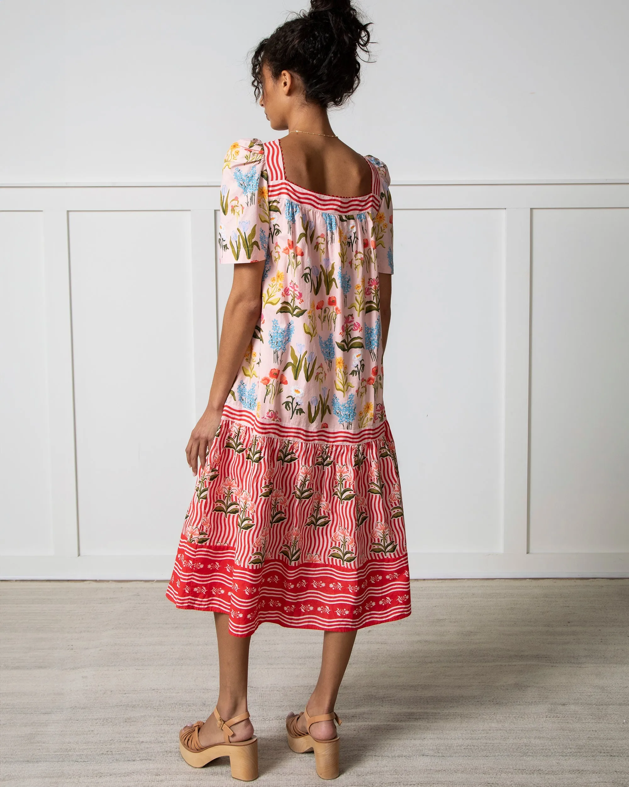 Printfresh   Lars Salt Lake Stems - Gracious Gardener Midi - Pink Marshmallow